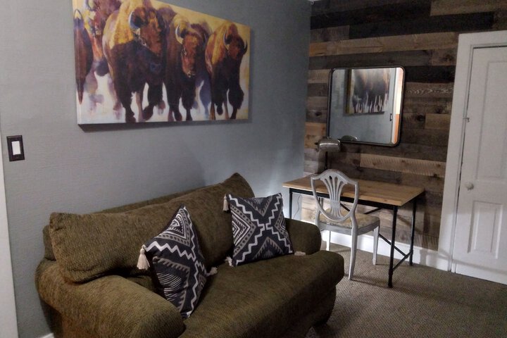 Room 30 of 42