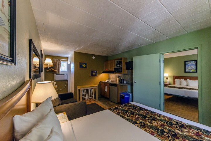 Room 45 of 54