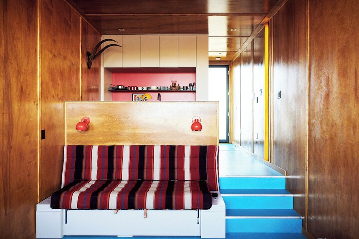 Room 50 of 71