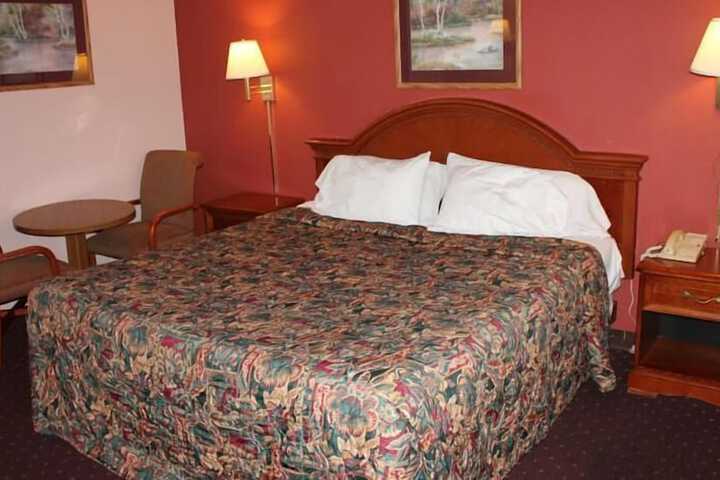 Room 14 of 15