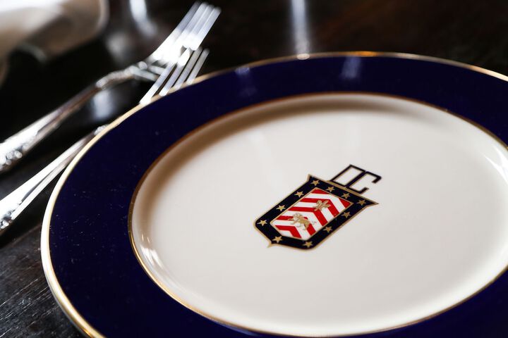 Dining 29 of 34