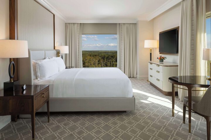 Waldorf Astoria Orlando - An Official Walt Disney World Hotel