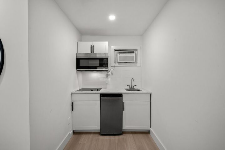 Room 40 of 51
