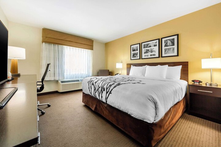 Room 29 of 47
