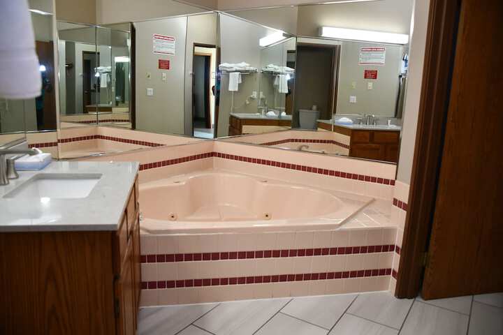 Baymont Inn & Suites by Wyndham Platteville