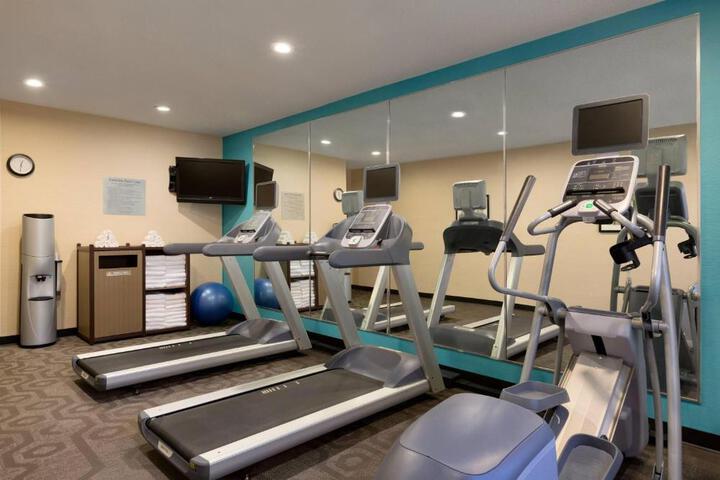 Fairfield Inn & Suites Bismarck North