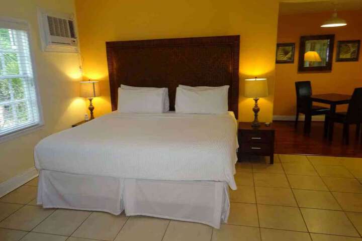 Room 104 of 141