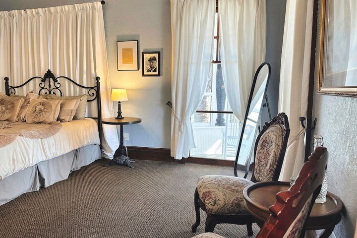 Room 37 of 55