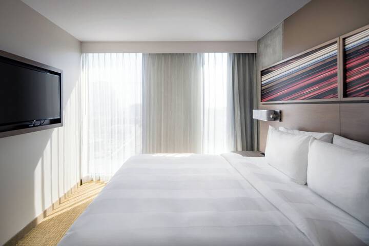 Room 19 of 48