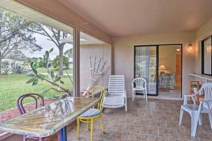 Avis House