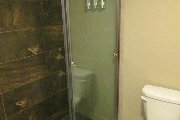 Room 15 of 22