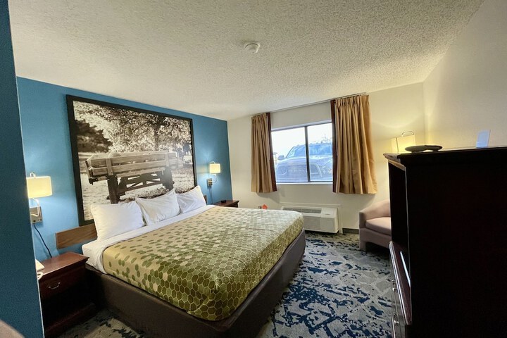 Room 15 of 31