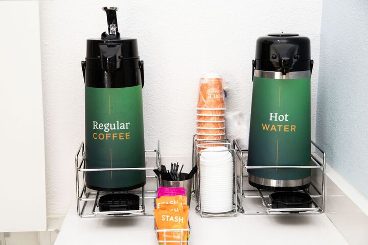 Breakfast/Coffee Service 38 of 38