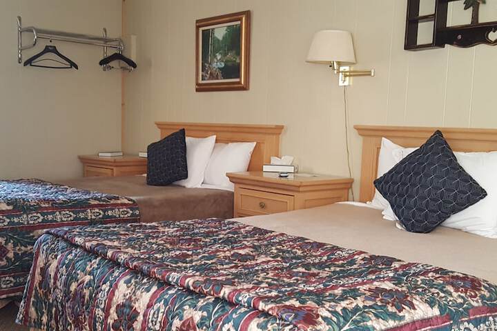 Room 30 of 52
