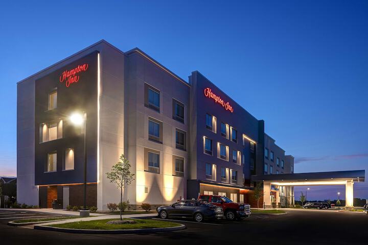 Hotel 2 of 31