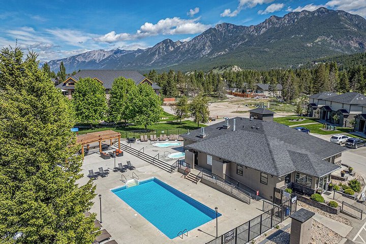 Bighorn Meadows Resort