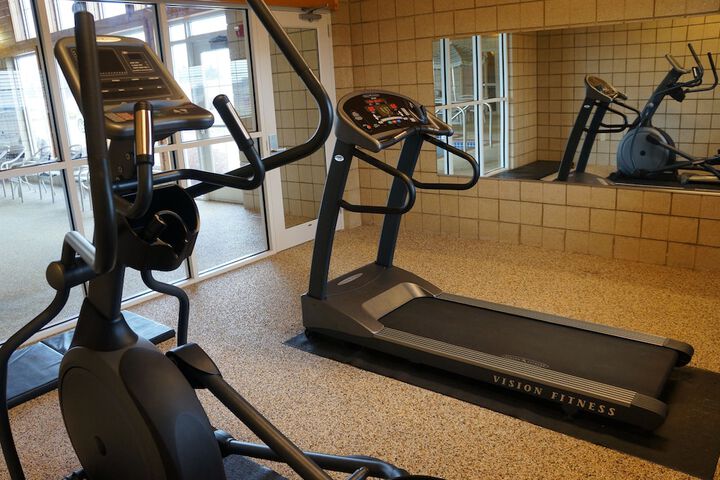 Health and Fitness 50 of 54