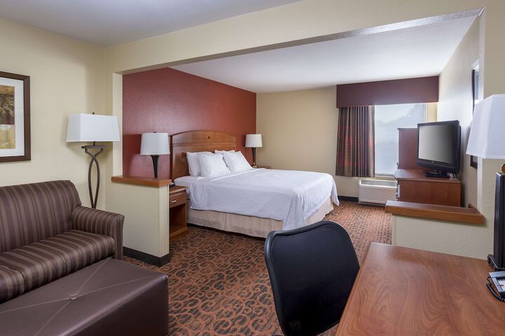 Hampton Inn Houston / Stafford