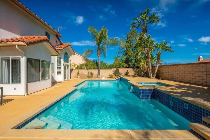 at Marbella Lane - Captivating Home W / pool