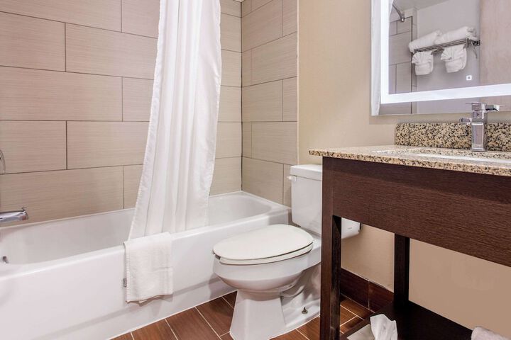 Quality Inn & Suites Myrtle Beach near Outlets