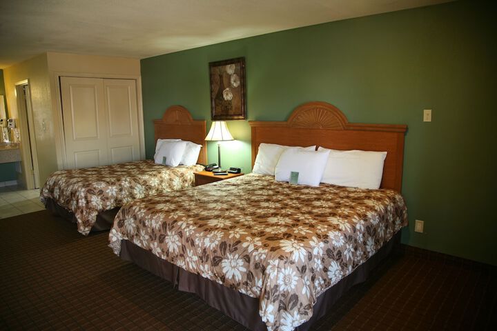 Coach Light Inn Brenham