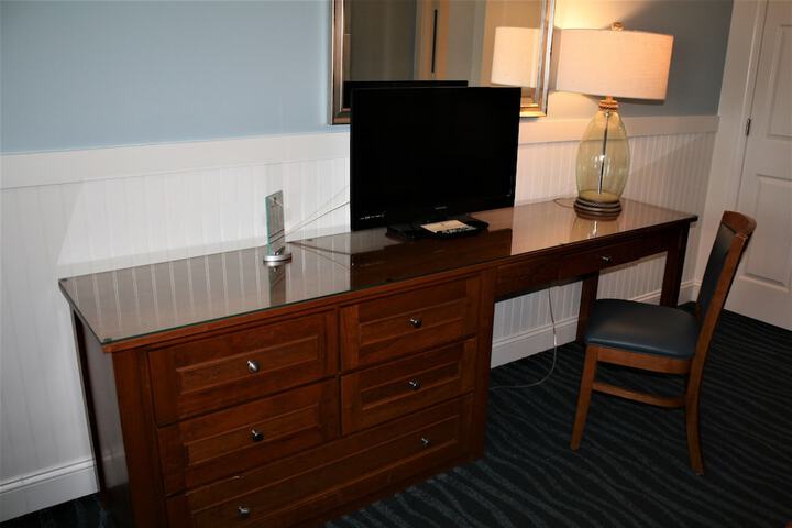 Room 104 of 138