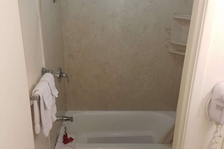 SureStay Hotel by Best Western Hollister