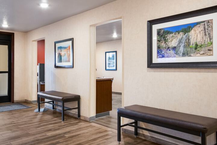 Hotel Interior 16 of 41