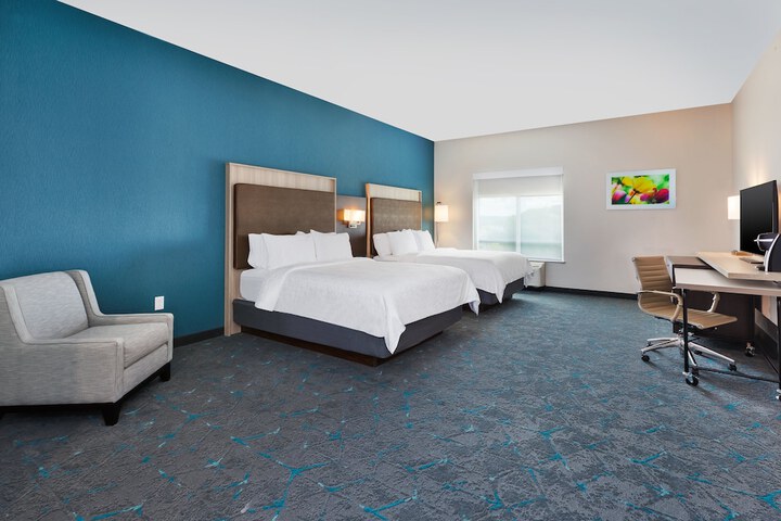 Room 16 of 39