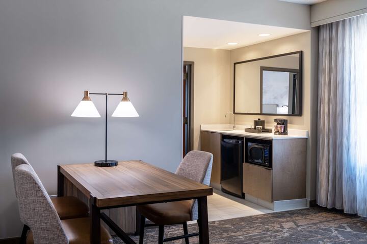 Embassy Suites by Hilton Albuquerque