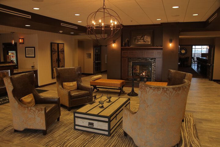 Teddys Residential Suites Watford City