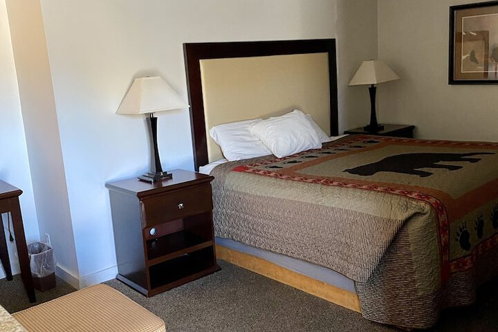 Room 8 of 41