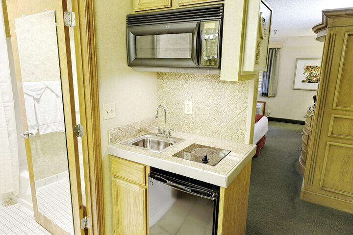 Room 15 of 41