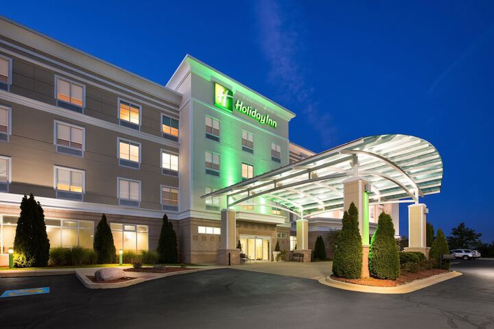 Hotel 9 of 49