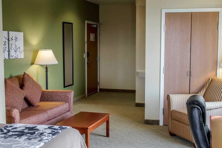 Sleep Inn & Suites Redmond