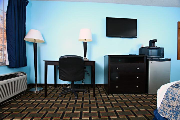 Room 21 of 26