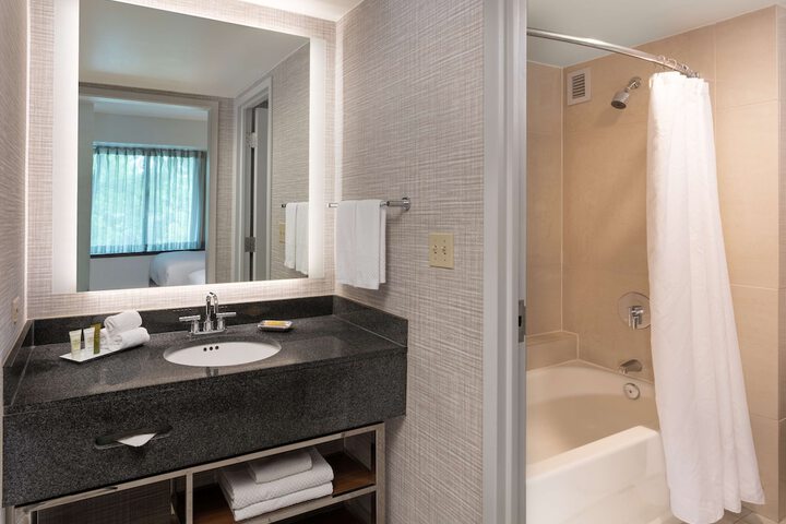 Hilton Fairfax