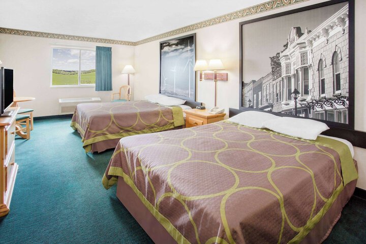 Room 15 of 20