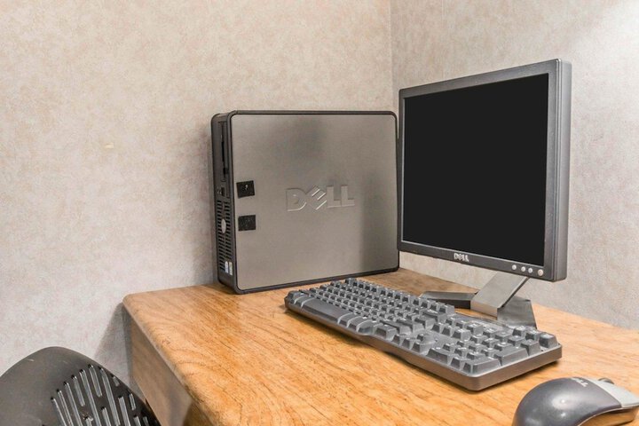 Business Center 22 of 22