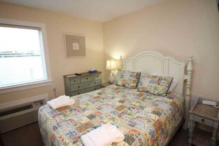Fin n Feather Waterside Inn by Kees Vacations