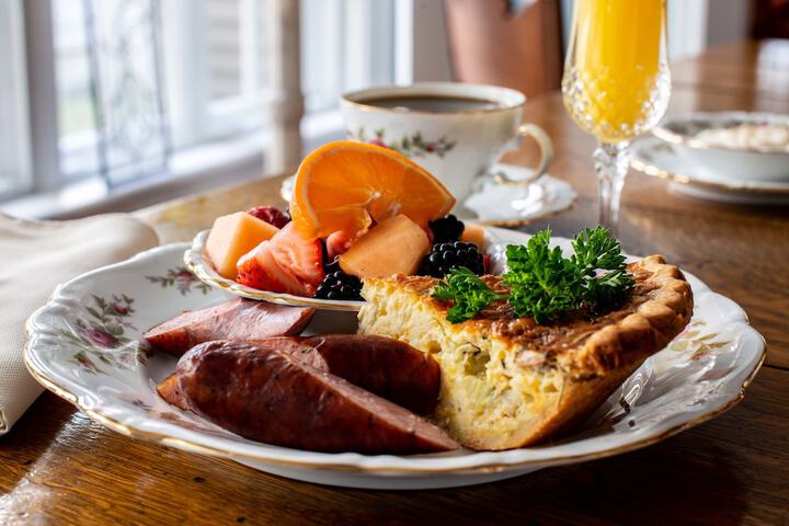 Breakfast/Coffee Service 42 of 43