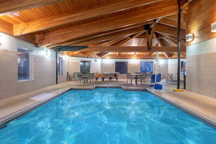 Pool 2 of 20
