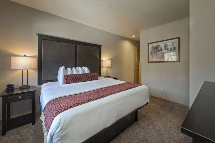 Grand Timber Lodge