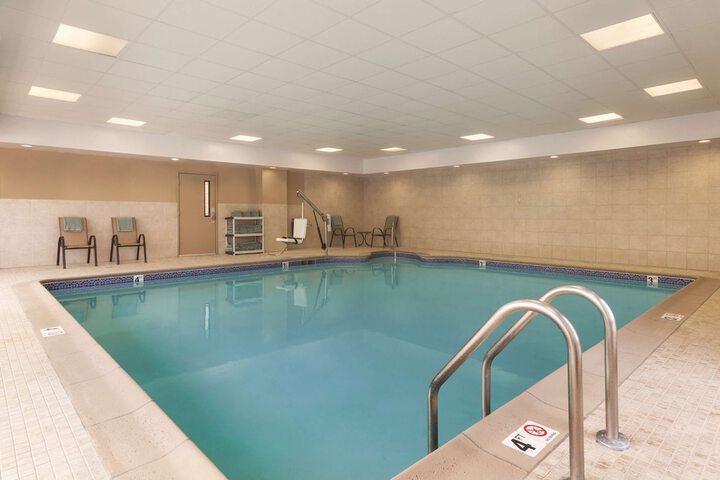 Pool 4 of 45