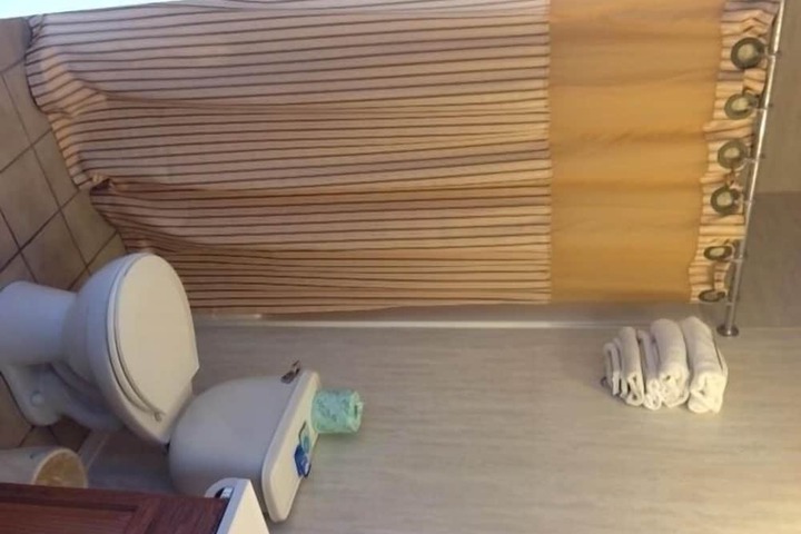Room 15 of 29