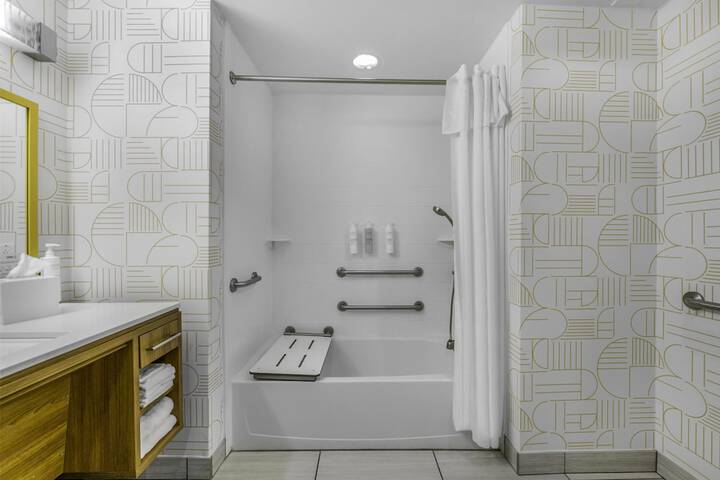 Home2 Suites by Hilton St. Simons Island