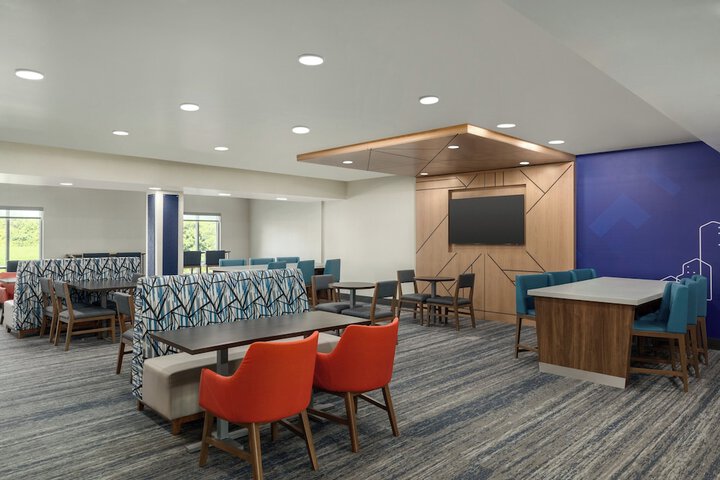 Holiday Inn Express Hotel & Suites NORTH FREMONT by IHG