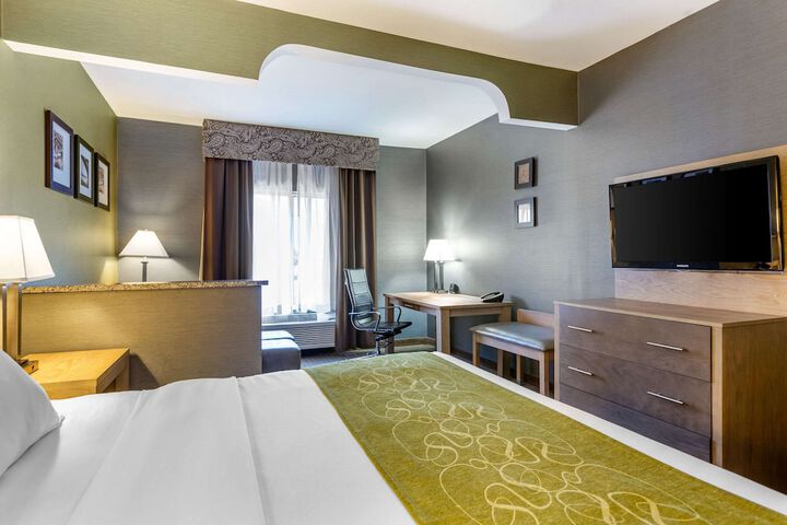 Room 20 of 28