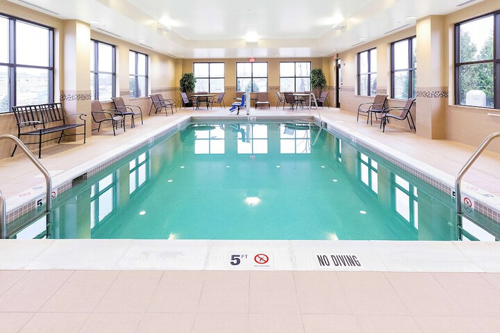 Pool 4 of 52