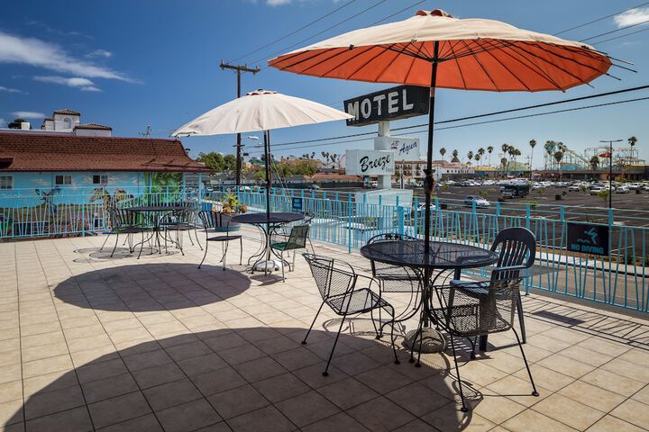Sundeck 92 of 92